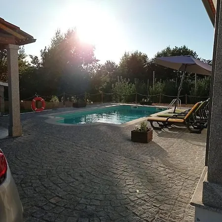 Semesterbostad Casa Da Comba -refugio Rural Com Piscina Exclusiva