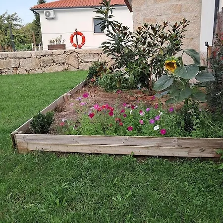 Ferienhaus Casa Da Comba -refugio Rural Com Piscina Exclusiva *